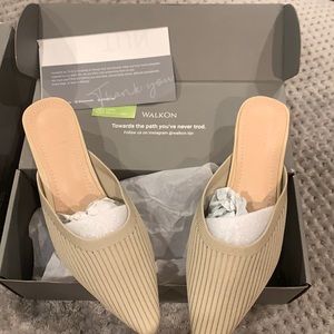 TIJN Helka Mules.  BRAND NEW IN BOX. Never worn